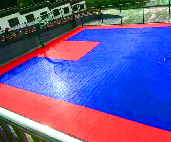 興化硅pu籃球場(chǎng)完工后多久使用